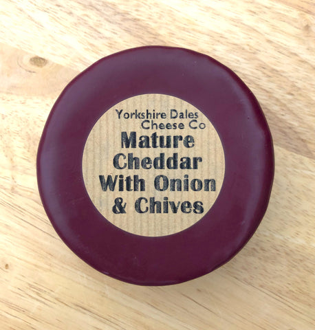 Mature Cheddar with Onion & Chives 200g